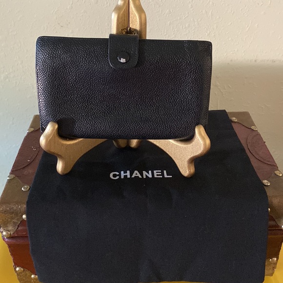 Authentic Chanel Black Caviar Leather Wallet COA - Picture 7 of 9